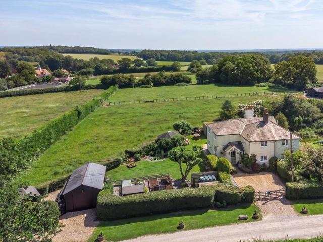 House for sale in Pouchen End, Hertfordshire