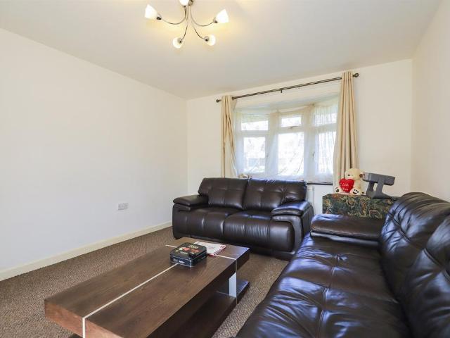 House for sale in Merryhill, West Midlands