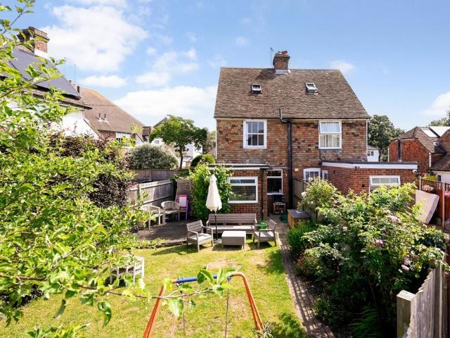 House for sale in Orlestone, Bridgefield