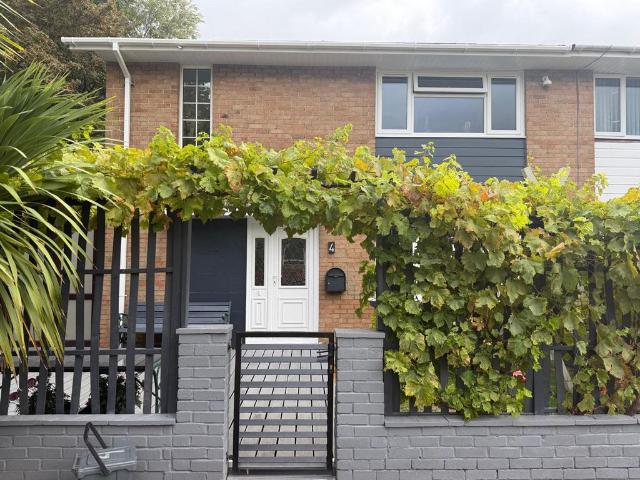 House for sale in Baffins, City Of Portsmouth