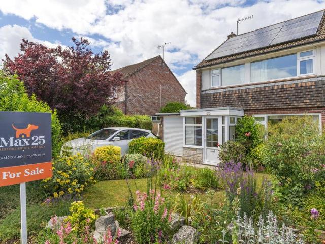 House for sale in Fordington, East Dorset