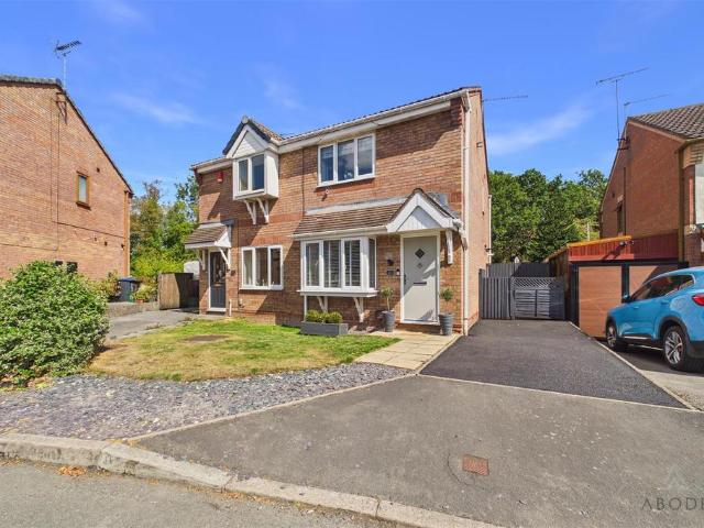 House for sale in Huntley, Kingsley Moor