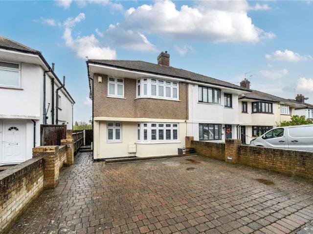 House for sale in Blackfen, Greater London