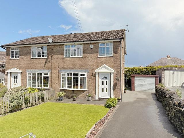 House for sale in Slack Side, West Yorkshire