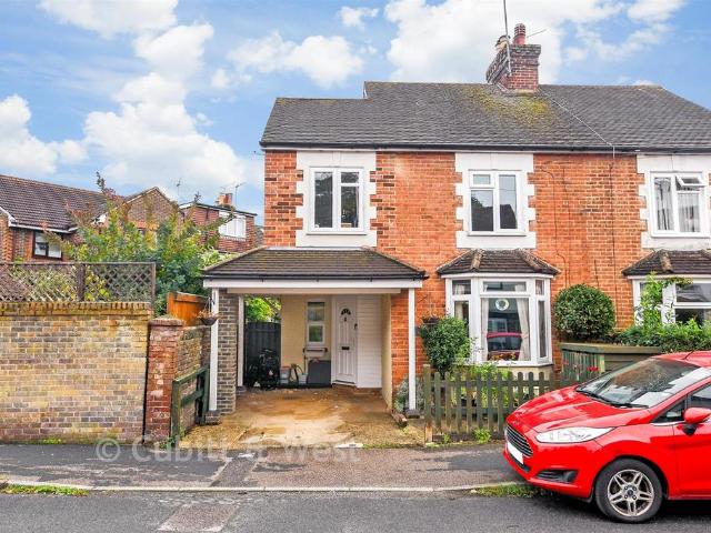House for sale in New Town, Horsham