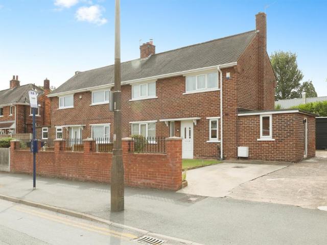 House for sale in Edlington, South Yorkshire