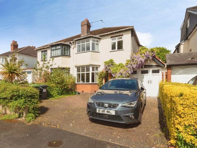 House for sale in Shirley, West Midlands