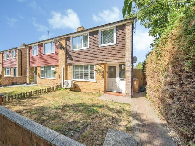 House for sale in Chelmondiston, Suffolk