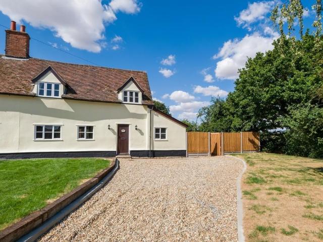 House for sale in Washbrook, Chelmondiston