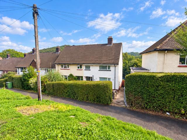 House for sale in Gwaelod-y-garth, Wales