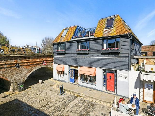 House for sale in Folkestone