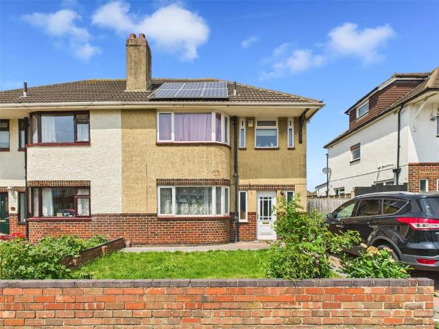 House for sale in Wotton Pitch, Gloucester