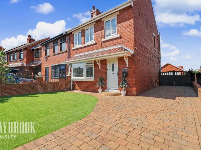 House for sale in Wombwell, Barnsley