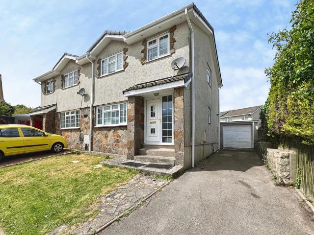 House for sale in Coychurch, Wales