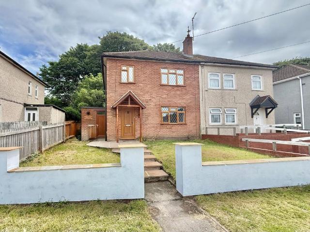 House for sale in Coseley, West Midlands
