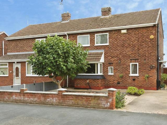House for sale in Creswell Model Village, Elmton