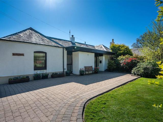 House for sale in Mauricewood, Milton Bridge