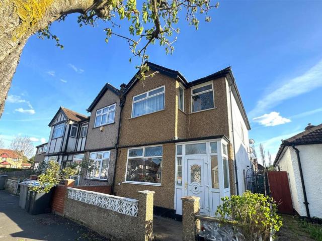 House for sale in Sudbury, Greater London