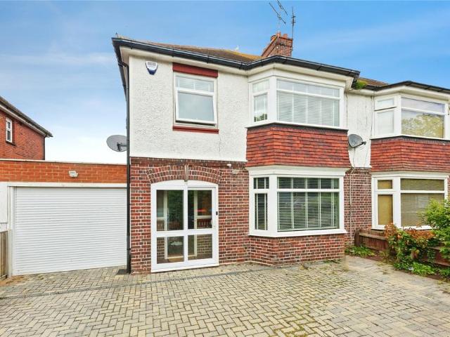 House for sale in Westbrook, Acol
