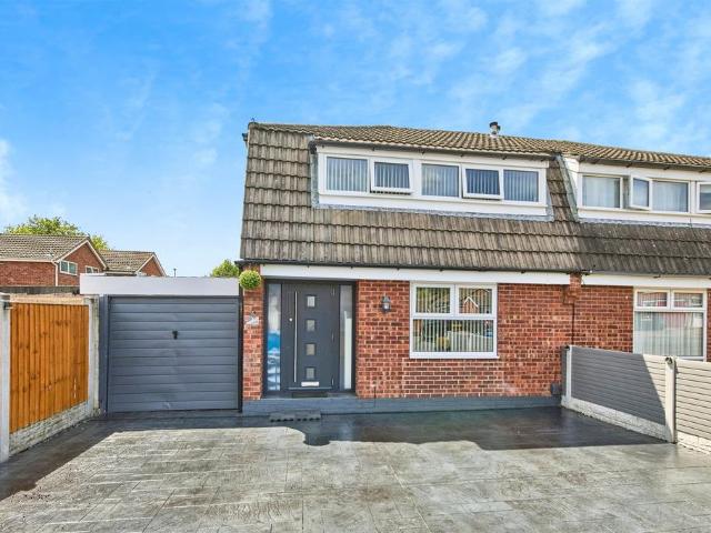 House for sale in Sinfin, East Midlands