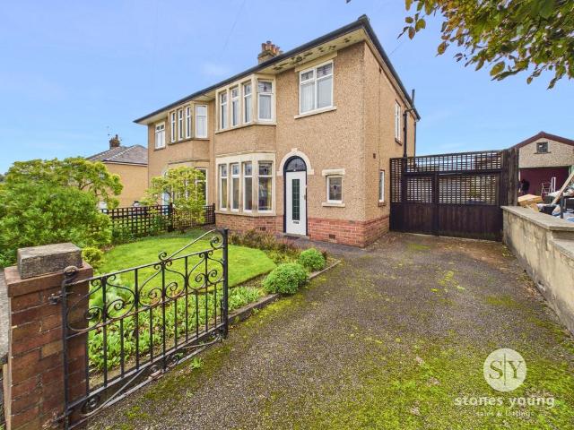 House for sale in Lammack, Blackburn