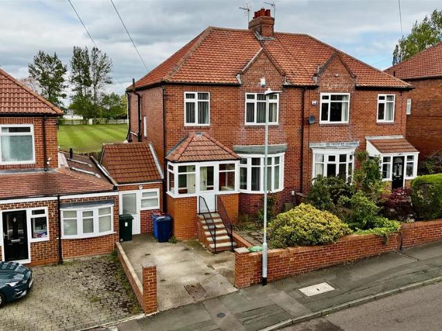 House for sale in Low Fell, Tyne And Wear