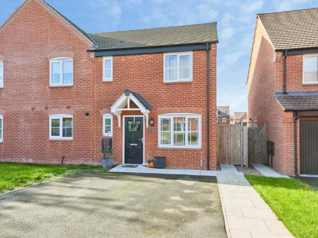 House for sale in Boulton Moor, South Derbyshire