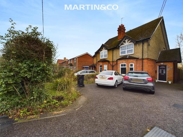 House for sale in Shinfield