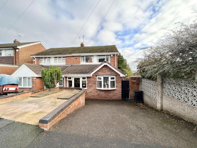 House for sale in Ravenstitch, Brierley Hill