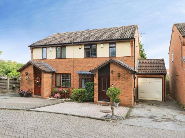 House for sale in Aldersley, Wolverhampton