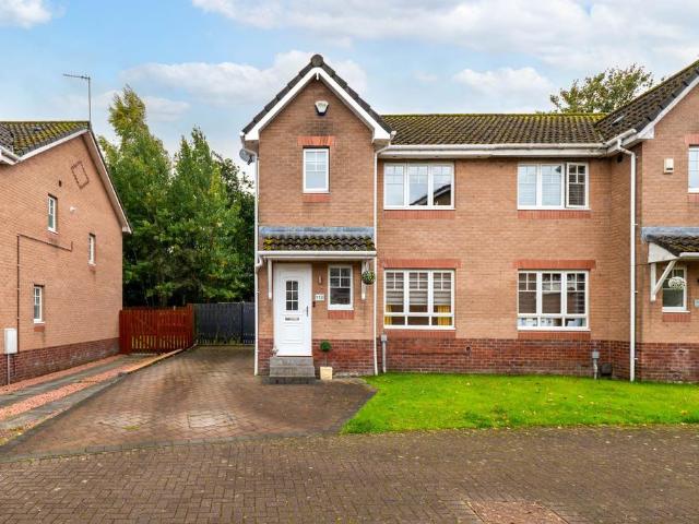 House for sale in Uphall, West Lothian
