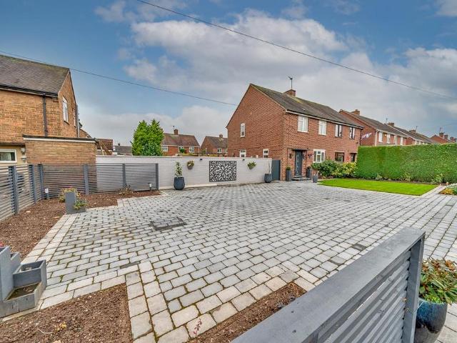 House for sale in Chadsmoor, Staffordshire