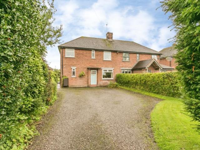 House for sale in Lower Peover, Cheshire