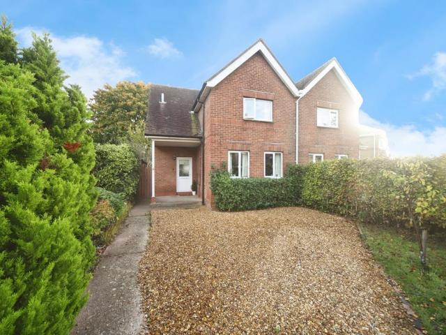 House for sale in Halcon, Rumwell