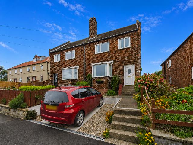 House for sale in Whitby, North Yorkshire