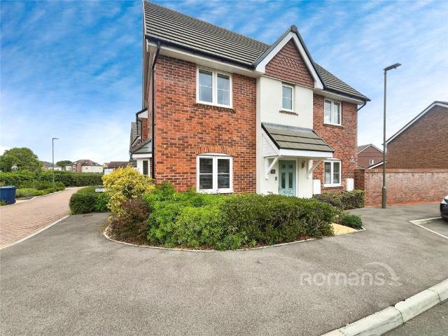 House for sale in Fole, Surrey