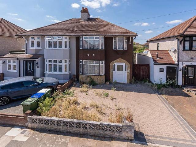 House for sale in Upper Belvedere, Greater London