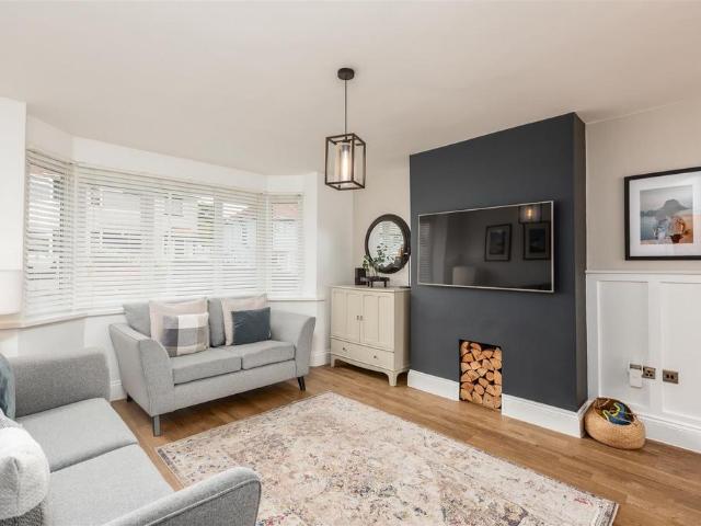 House for sale in Mynyddbach, Nangreaves