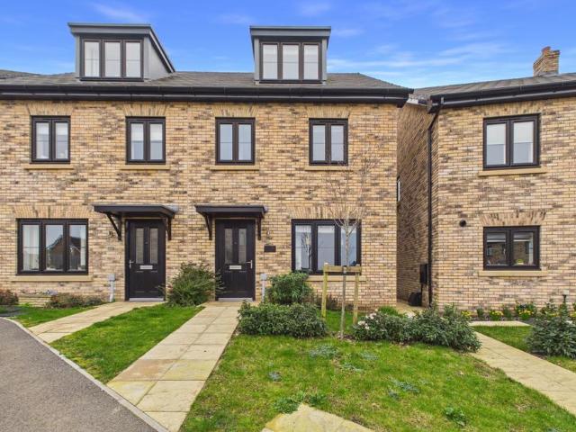House for sale in Oundle