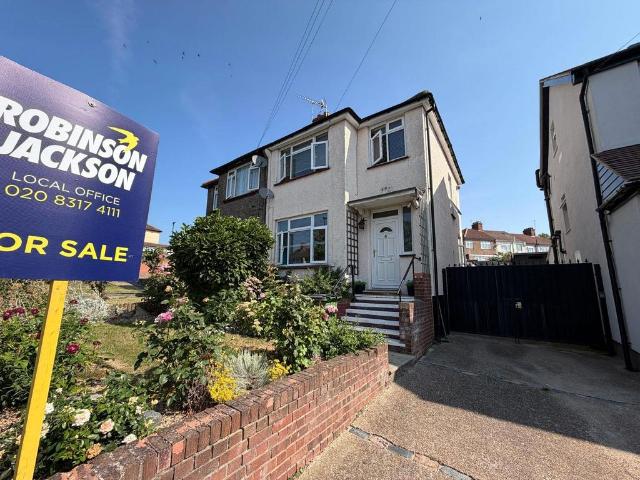 House for sale in Plumstead, Greater London