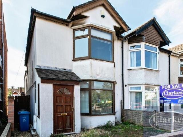 House for sale in Penn Hill, Poole