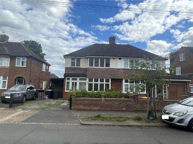 House for sale in Newnham, Bedford