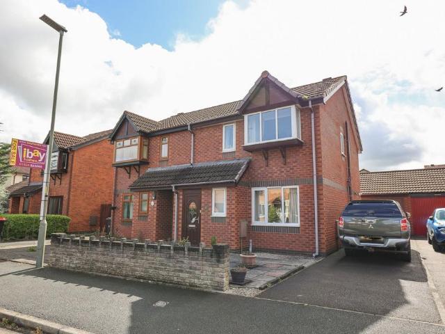 House for sale in Heaton-with-Oxcliffe, Bare
