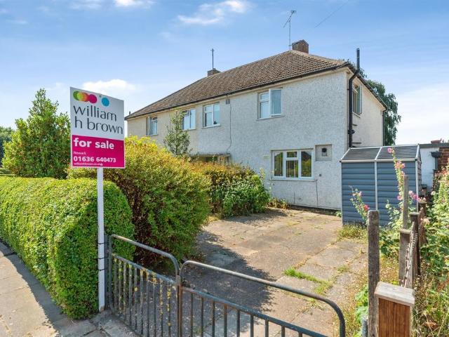 House for sale in Alverton, East Midlands