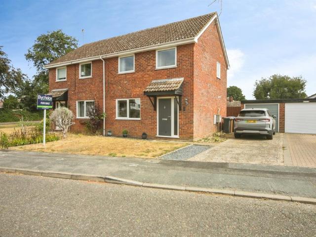 House for sale in Bedingfield, Suffolk