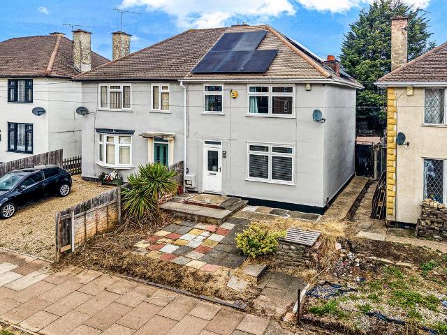 House for sale in New Parks, Old Wharf