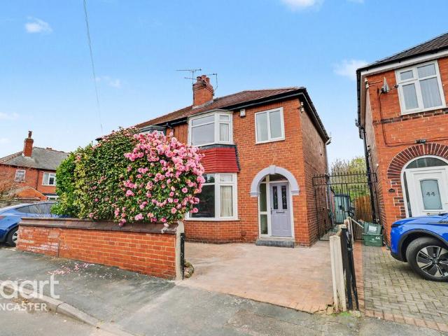 House for sale in Belle Vue, South Yorkshire