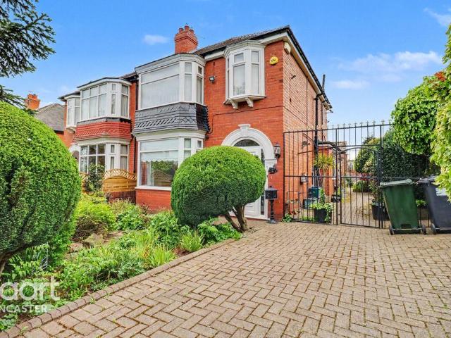 House for sale in Wheatley Hills, South Yorkshire