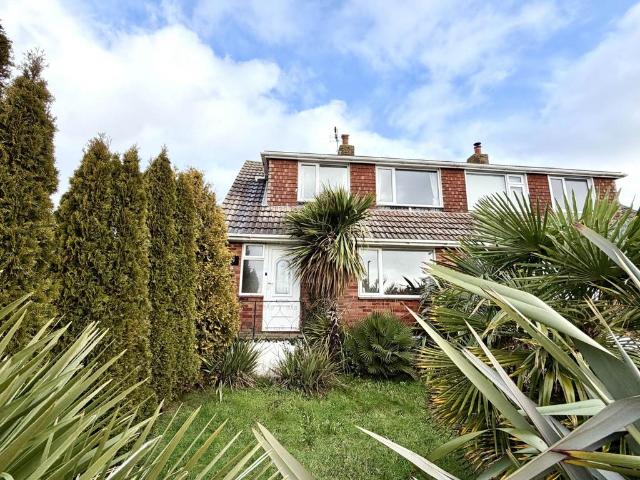 House for sale in Hulham, Budlake