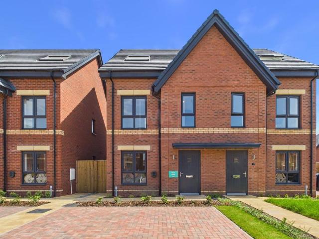 House for sale in Burtonwood and Westbrook, Warrington